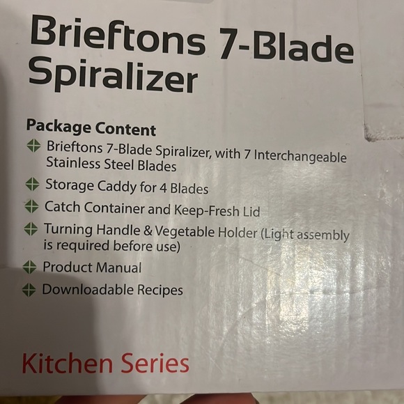 Breiftons 7-Blade Spiralizer endless recipes - Picture 4 of 10